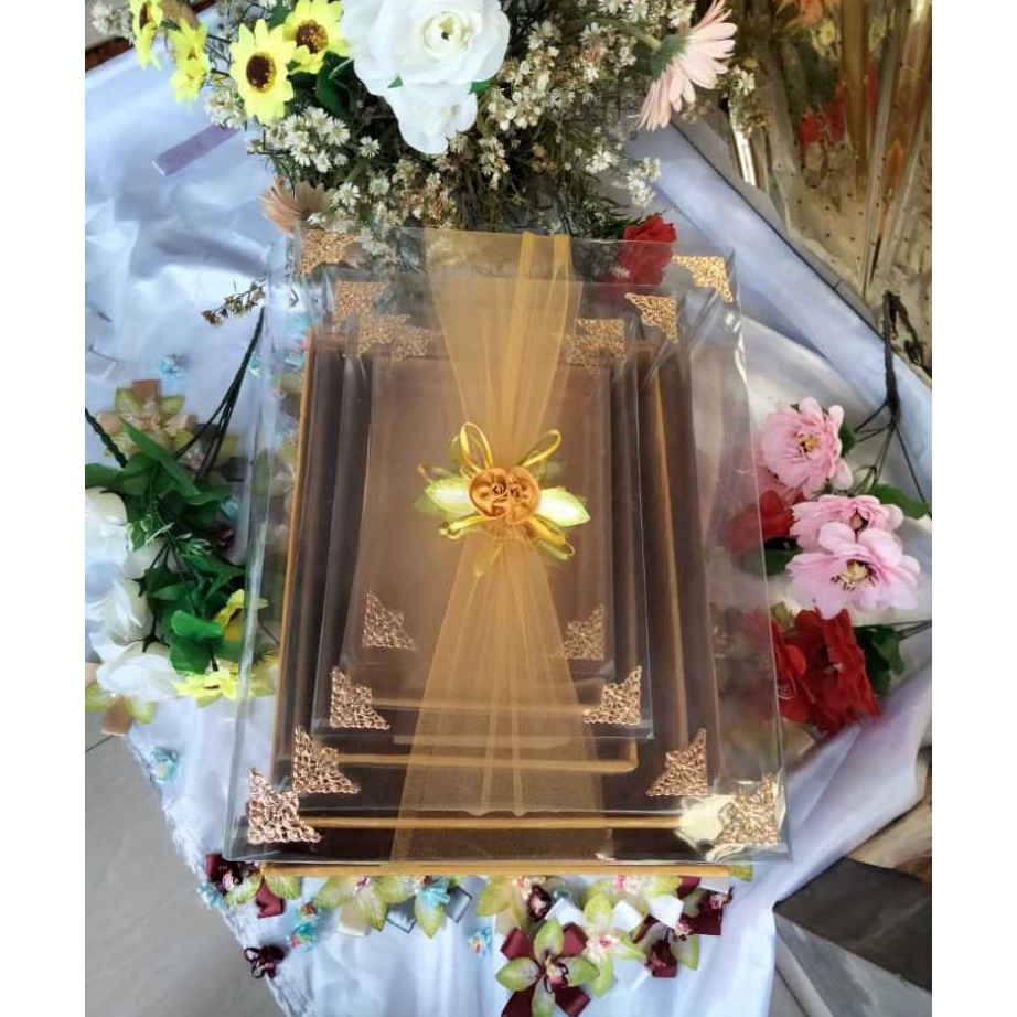 

Flash Sale Kotak Hantaran Seserahan Pernikahan Kotak Lamaran Parcel 1set isi 4 Box Mika Hias Mewah Simple Mudah pemakaian
