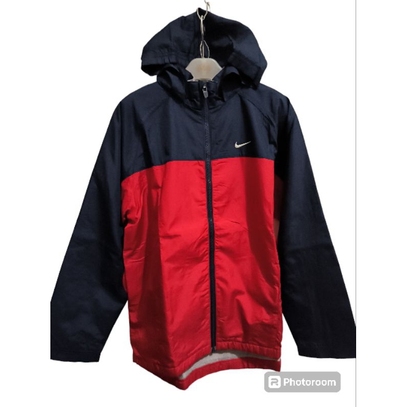 Jaket Nike Size S Preloved