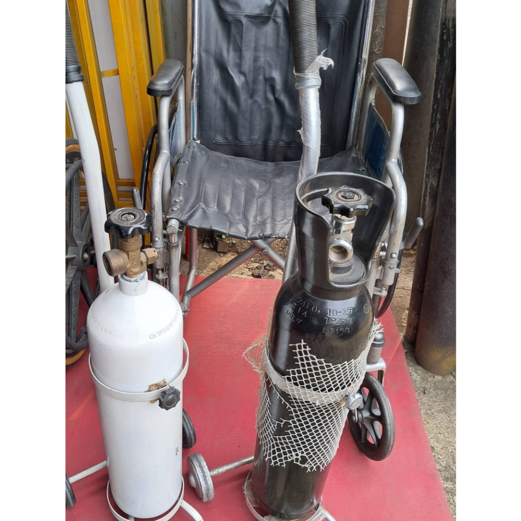 Oksigen lengkap Tabung Oxygen Trolly 1 set