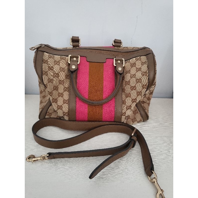 gucci boston
