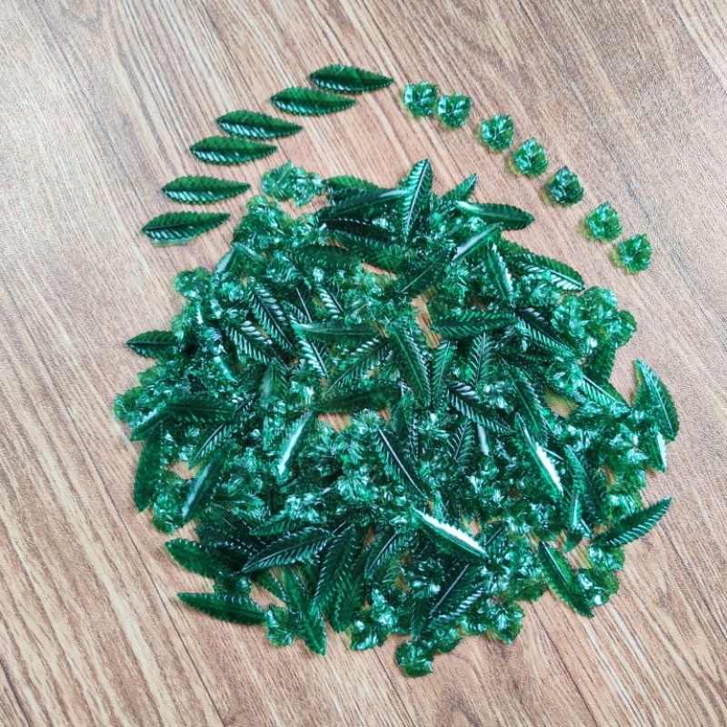 daun pakis & daun anggur akrilik warna hijau