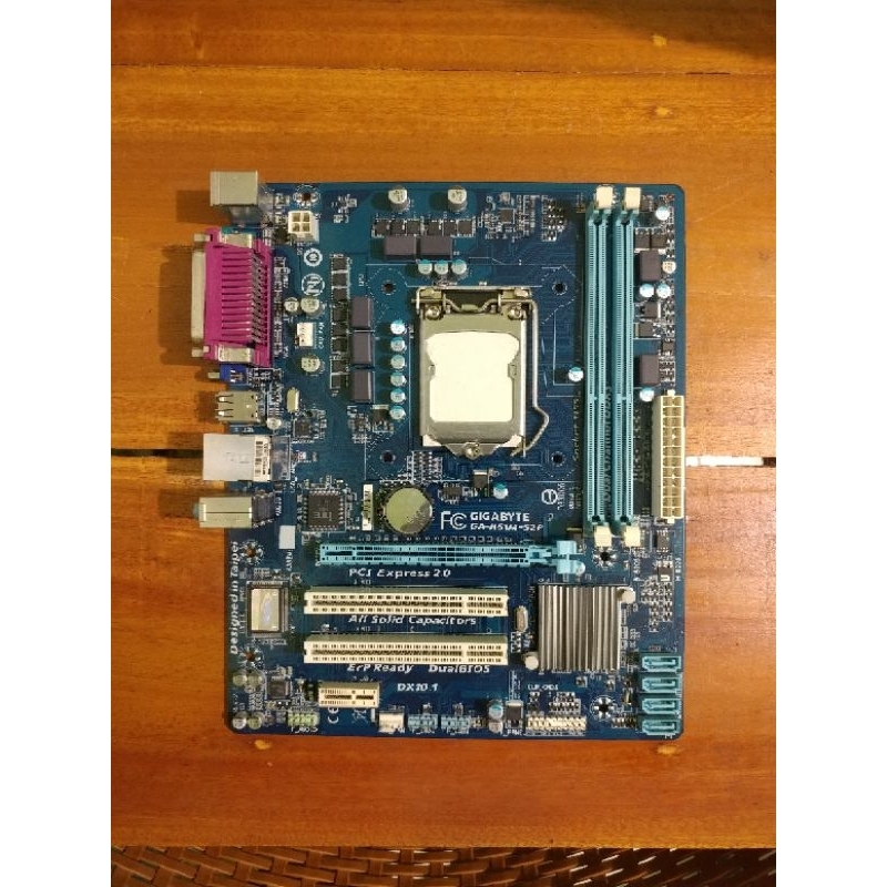 Mobo Gigabyte H61