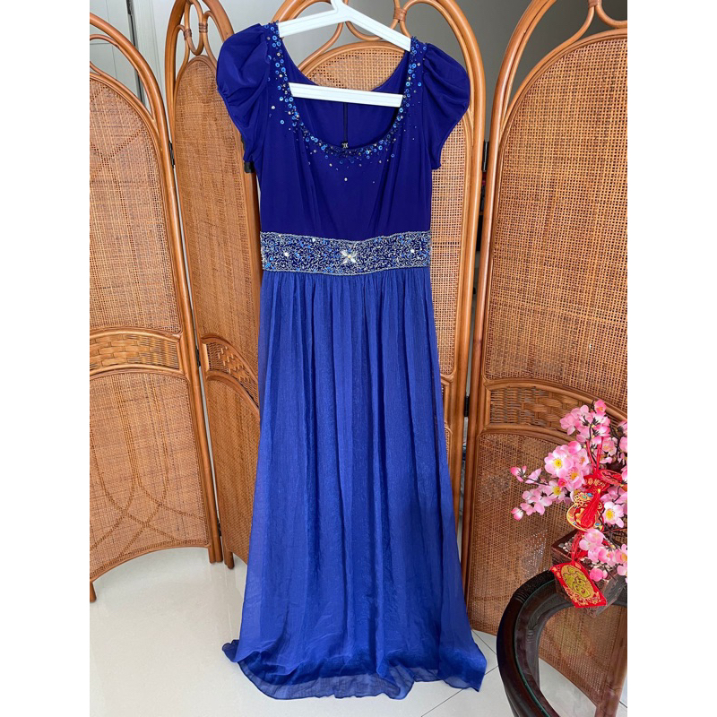 Preloved Dress Pesta warna biru