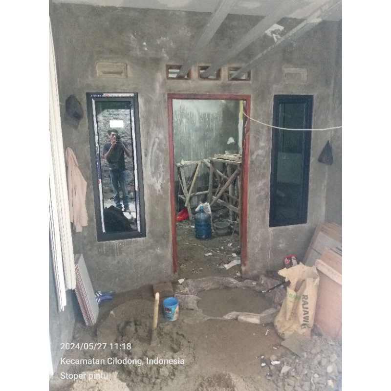 jendela aluminium  minimalis