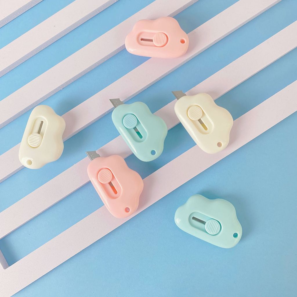 

CUTTER MINI - PISAU KECIL - PISAU KERTAS - PISAU MINI PORTABEL - CUTTER PAKETAN KARAKTER AWAN