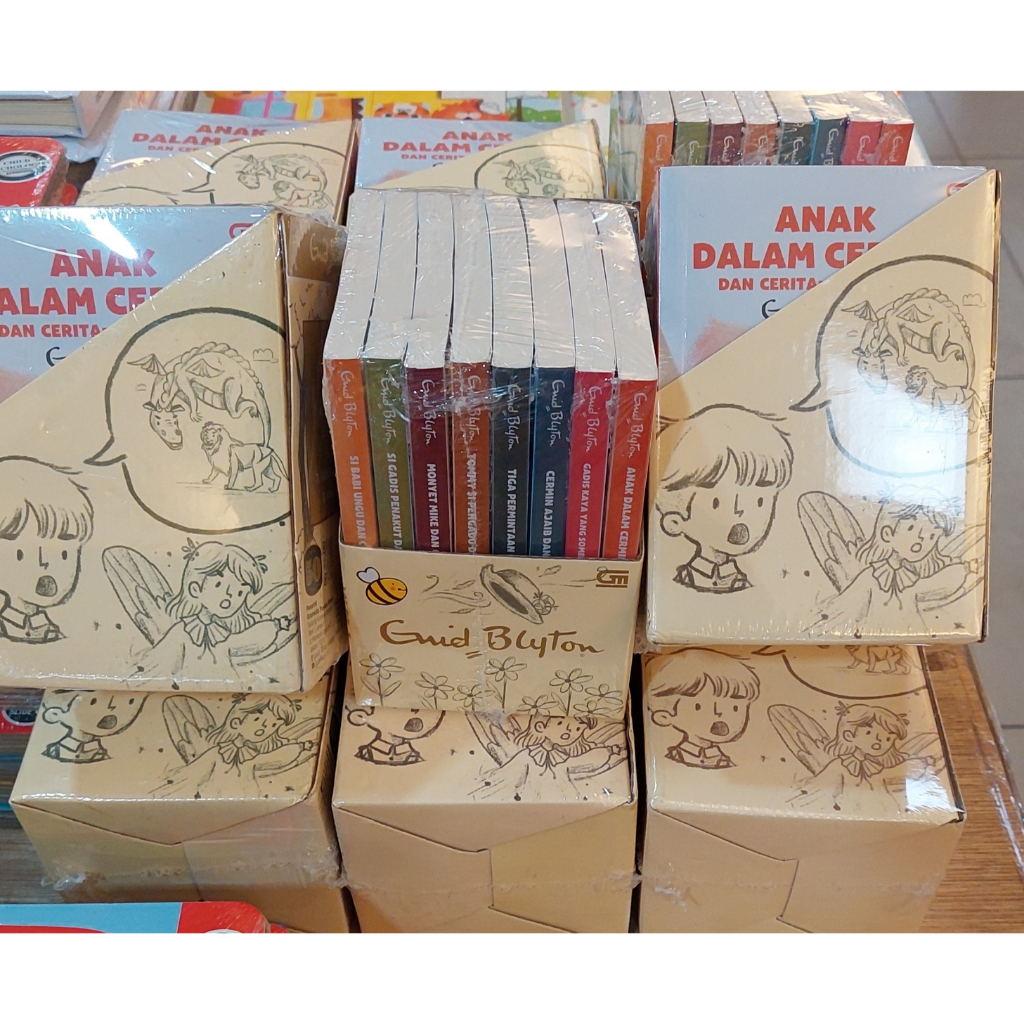 Buku Box Set : Seri Kumbang oleh Enid Blyton