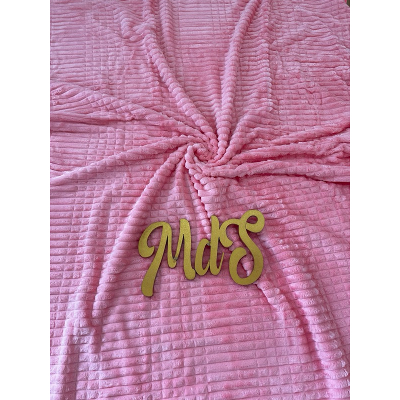 Selimut Vallery Quincy