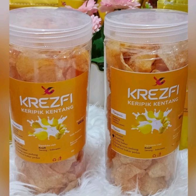 

Keripik Kentang Krezfi 100 gram Kemasan Toples dengan berbagai Varian Rasa