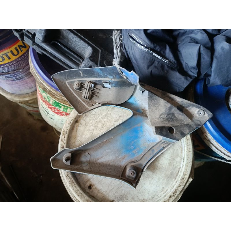 air shroud sayap kupingan tangki cb150r cb150 cb 150 r old kiri ori