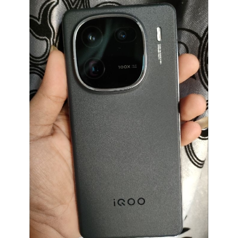 second Vivo iqoo 12/512gb