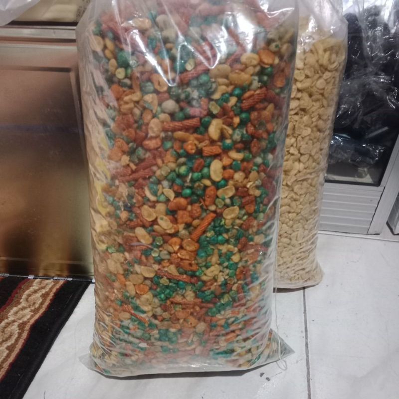 

kacang campur 500gram