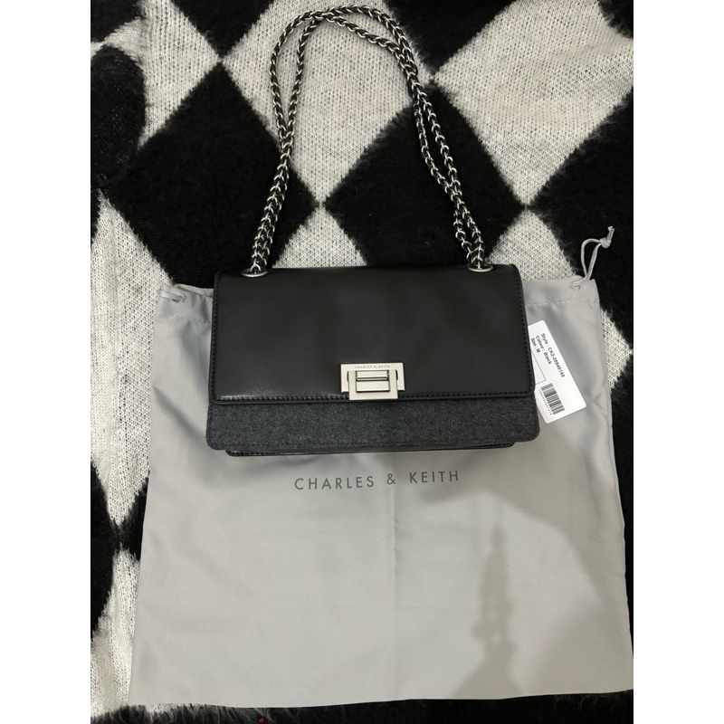 TAS CHARLES & KEITH, GUESS, ALDO ORI 100%