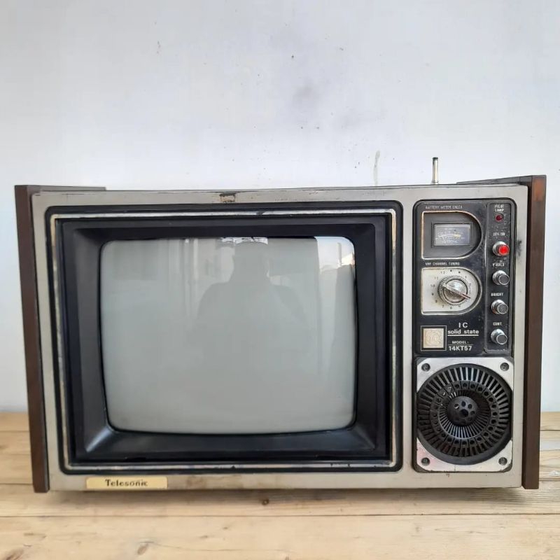 tv tabung antik telesonic jadul vintage tv hitam putih