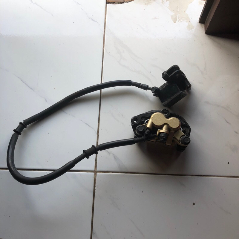 master rem kaliper 2piston depan original yamaha rx king new scorpio z new robot second