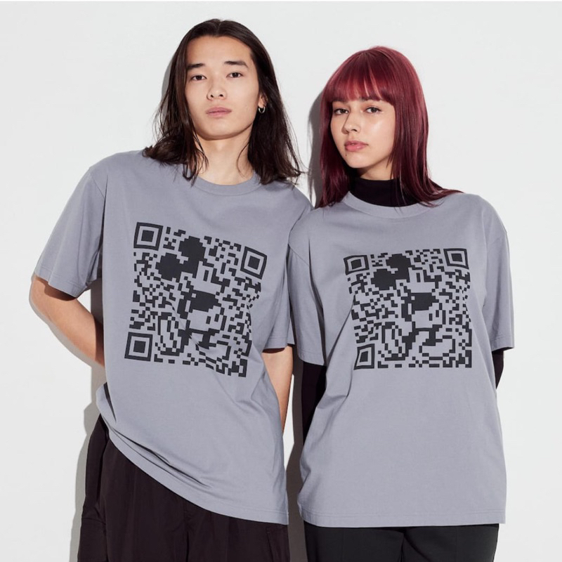 UT MICKEY STANDS LENGAN PENDEK