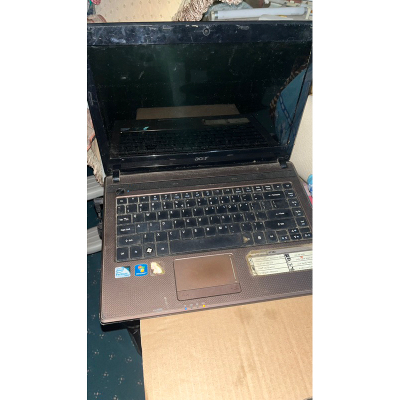 LAPTOP BEKAS ACER