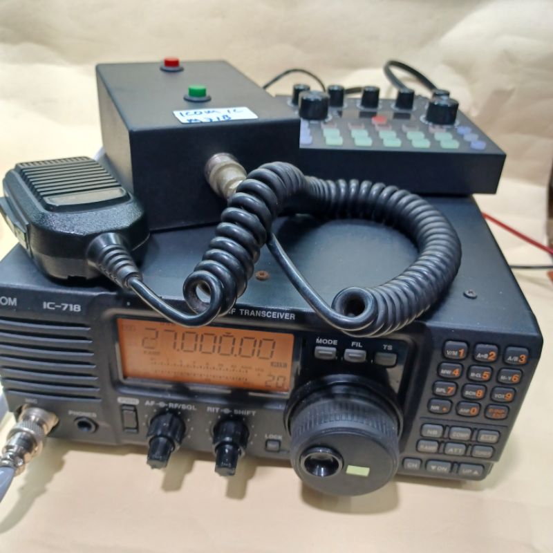 PTT BOX ICOM IC M718  SSB