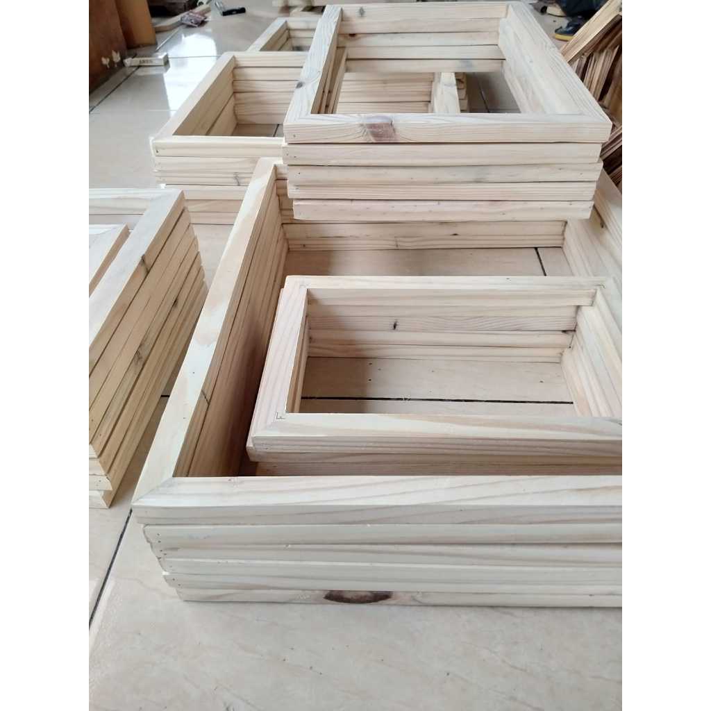 

spanram kayu + siku jati belanda 20x20 cm - 40x60 cm per 1 PCS