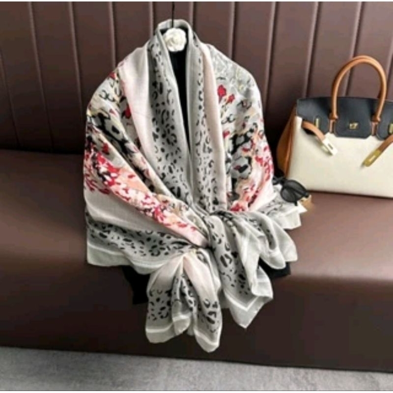 Five Hijab Store - PASHMINA PREMIUM IMPORT - Supplier Fashion Hijab Wanita Trendy Jakarta