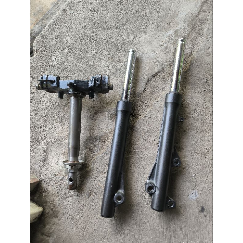 Shockbreaker Depan Beat