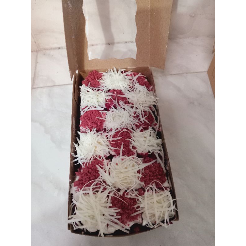 

BROWNIESREDVELVETCEMILAN MANIS KUEKOTAK KUE TOPPING CAKE BOLU COKLAT KEJU KUE ENAK