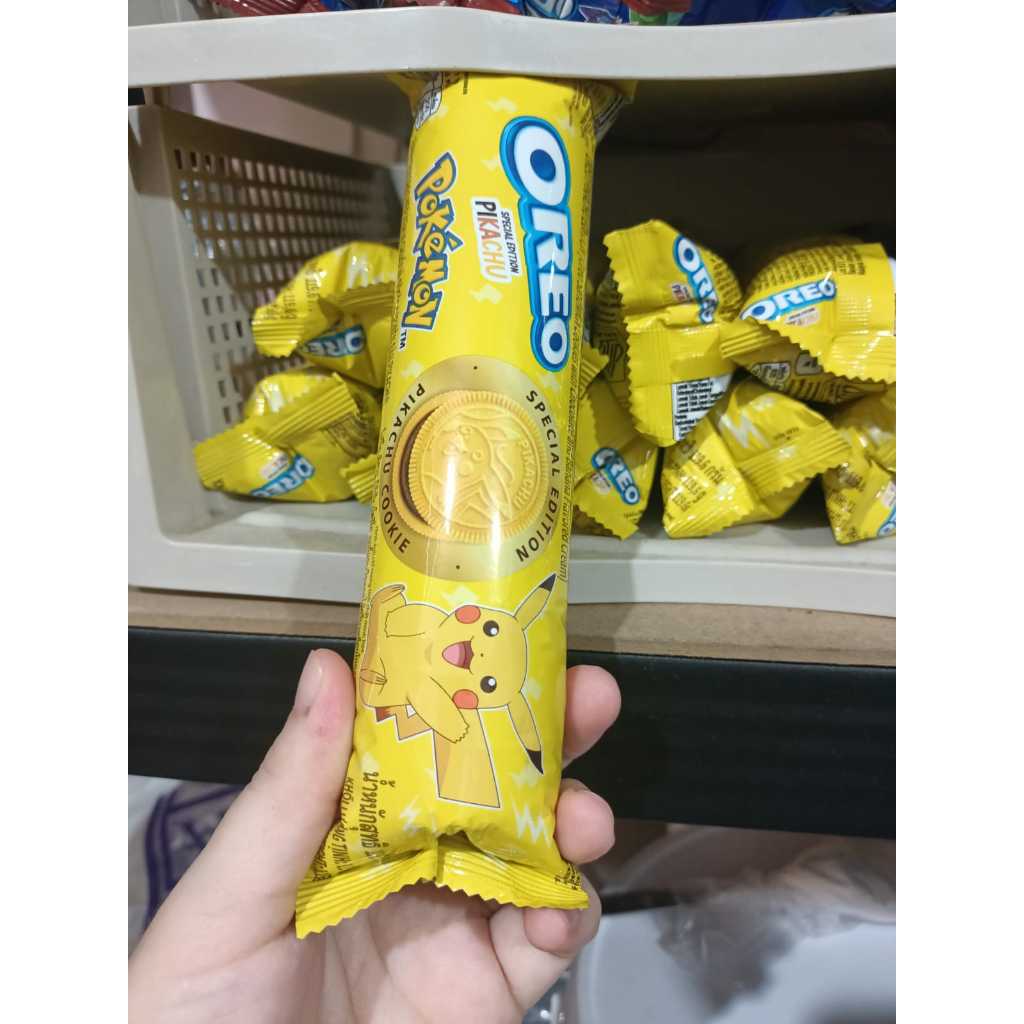 

Oreo Roll Pokemon 133gr (Kuning)