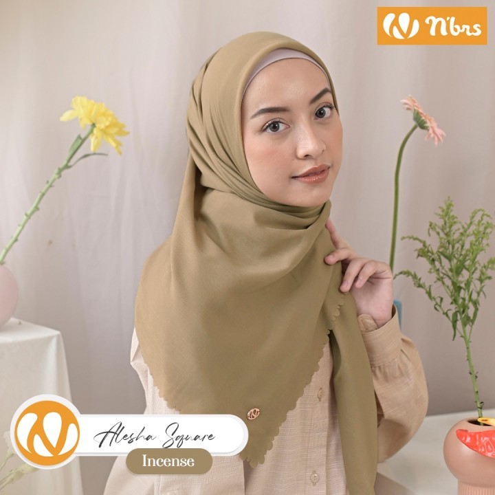 ALESHA SQUARE BY NIBRAS | HIJAB SEGI EMPAT POLOS ( READY STOK )