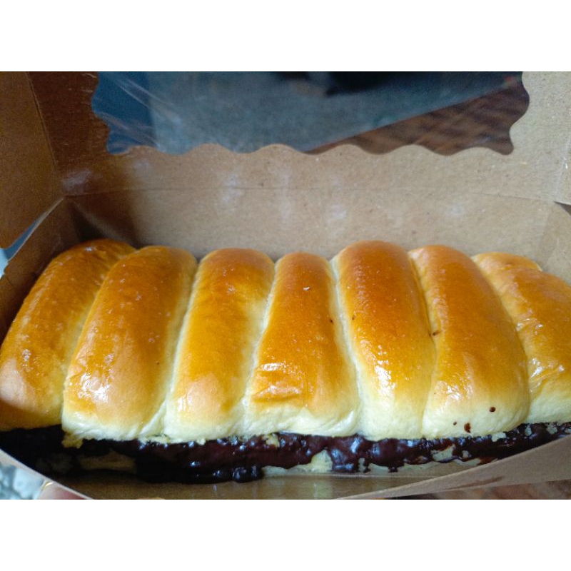 

RB22 roti manis gembong empuk dan tebal uk 22cm