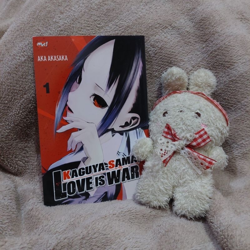 Komik Kaguya-sama Love is war Vol. 1