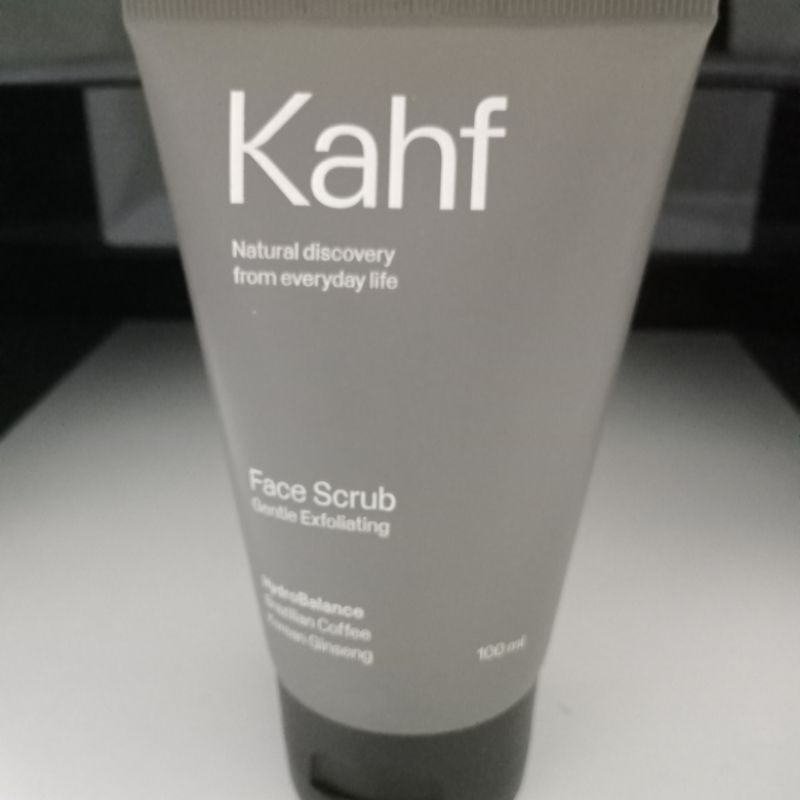 Kahf face scrub