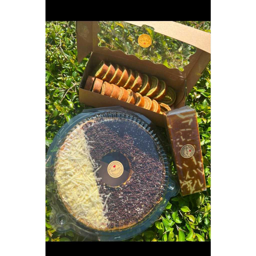 

paket kue Bolu jadul , bolu bakar
