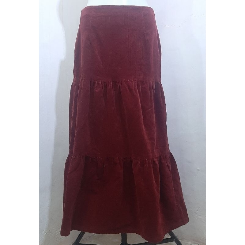 ROK PANJANG CORDUROY BLUDRU VELVET MERAH BURGUNDI PRELOVED LIKE NEW PL PRE❤