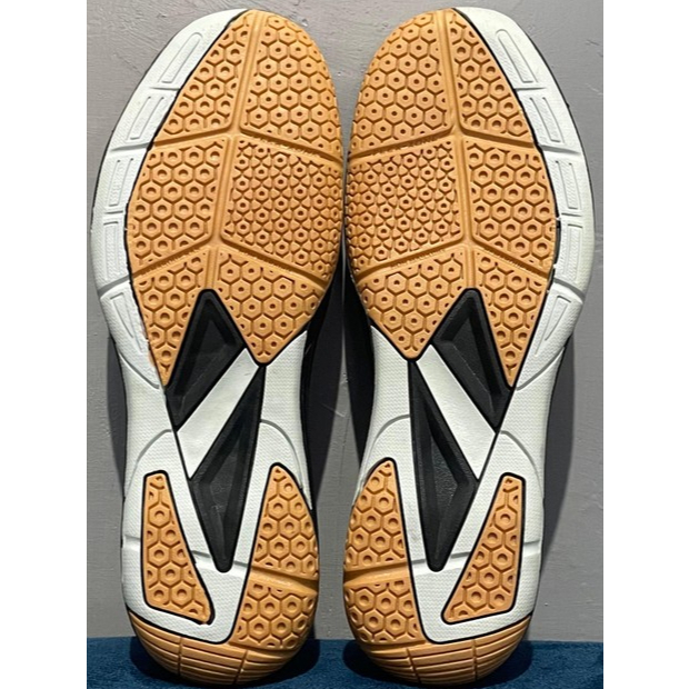 Outsole/Sol Alas Sepatu Badminton Hybird Hitam Putih