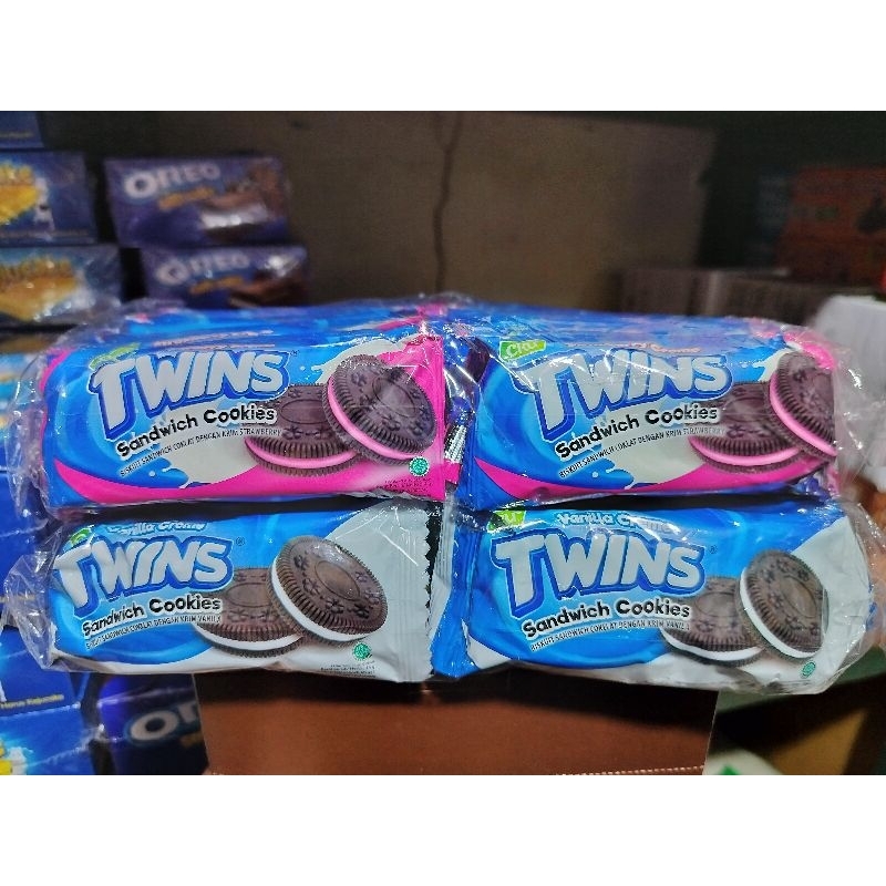 

Twins Sandwich Cookies