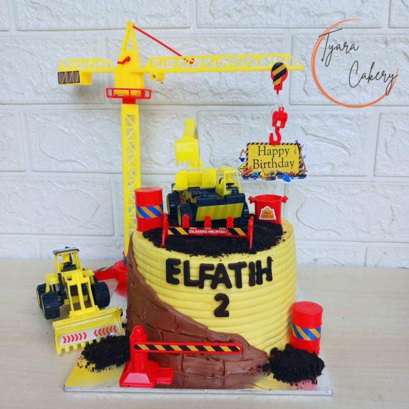 

Cake Tema Konstruksi | Cake Eskavator | Cake Alat Berat