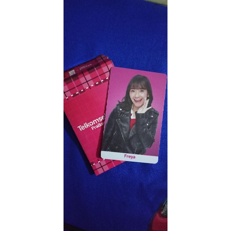 Photocard Freya