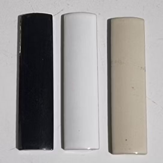 Bon bon kuku macan lis keramik granit Fujimi polos 1 M