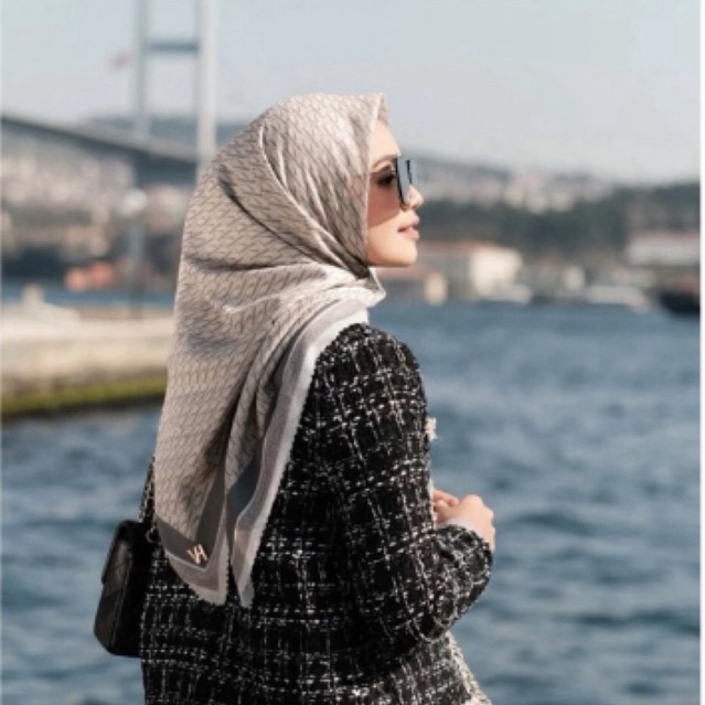 (PRELOVED) VANILLA HIJAB - Monogram Kind - Khaki