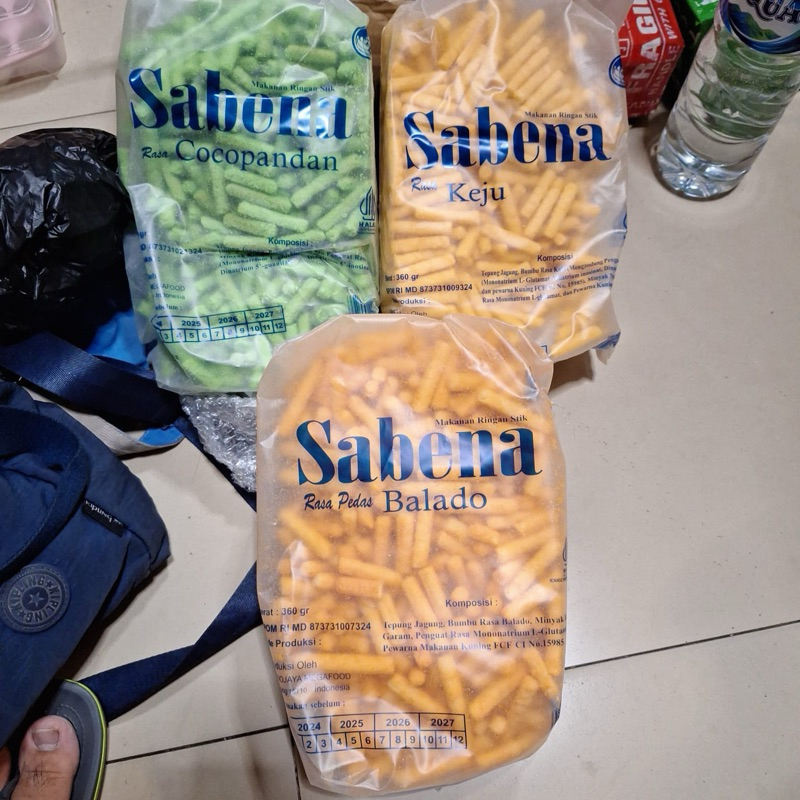 

SABENA stick 360gram aneka rasa Mix