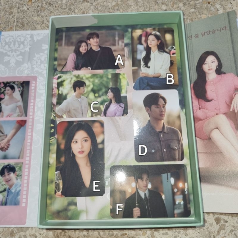 OFFICIAL PHOTOCARD PC QUEEN OF TEARS ALBUM OST