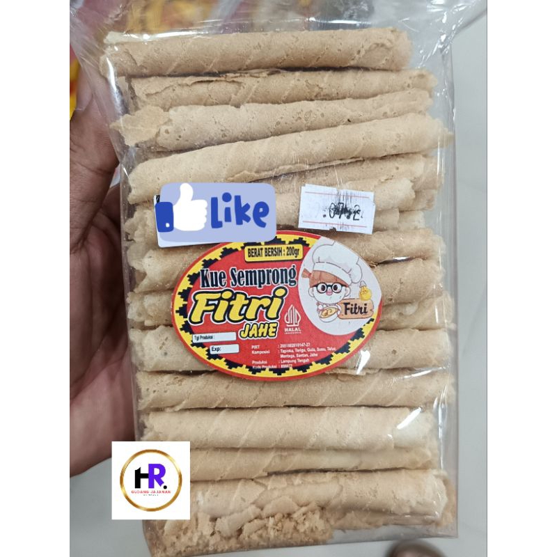 

kue semprong / jajanan / cemilan / snack / makanan ringan