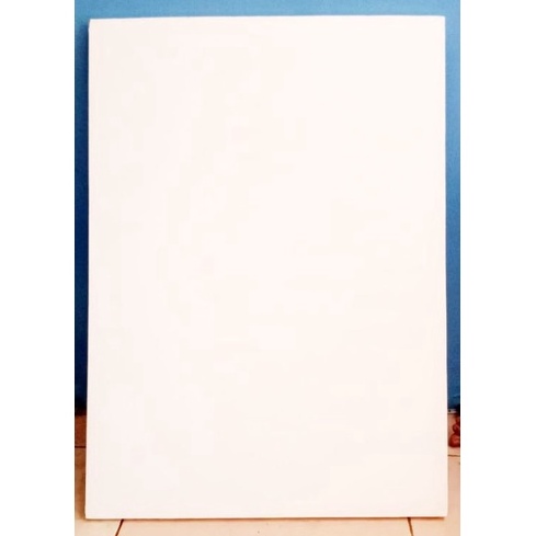 

KANVAS LUKIS ELEGAN 6X6