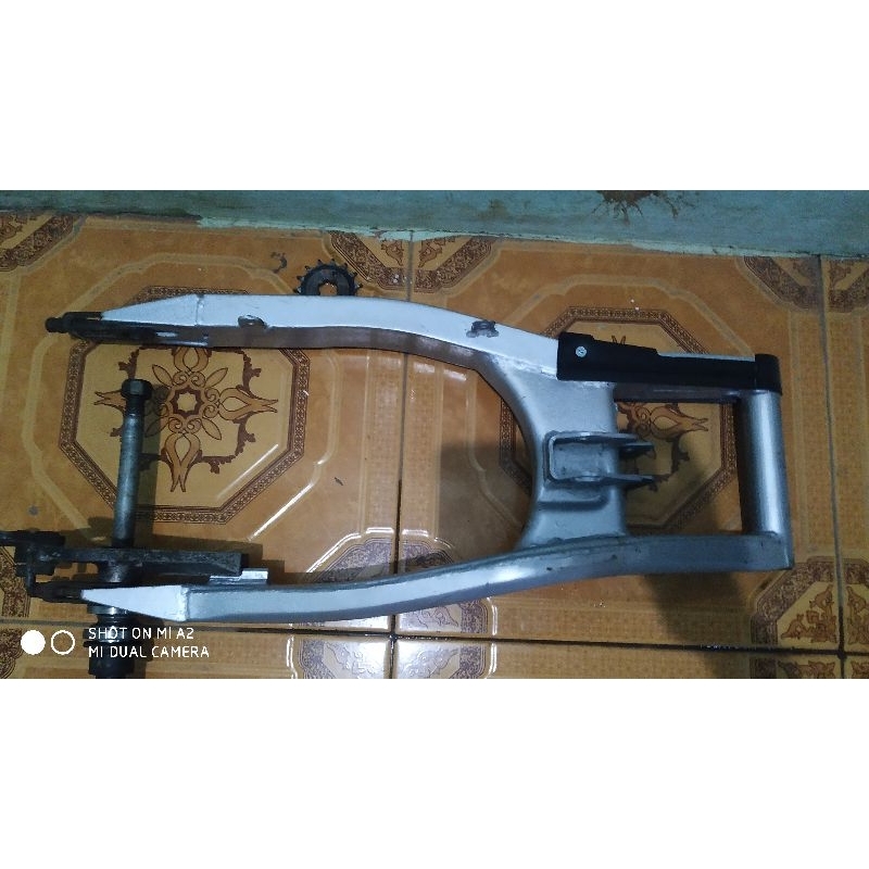 SWING ARM FXR 150