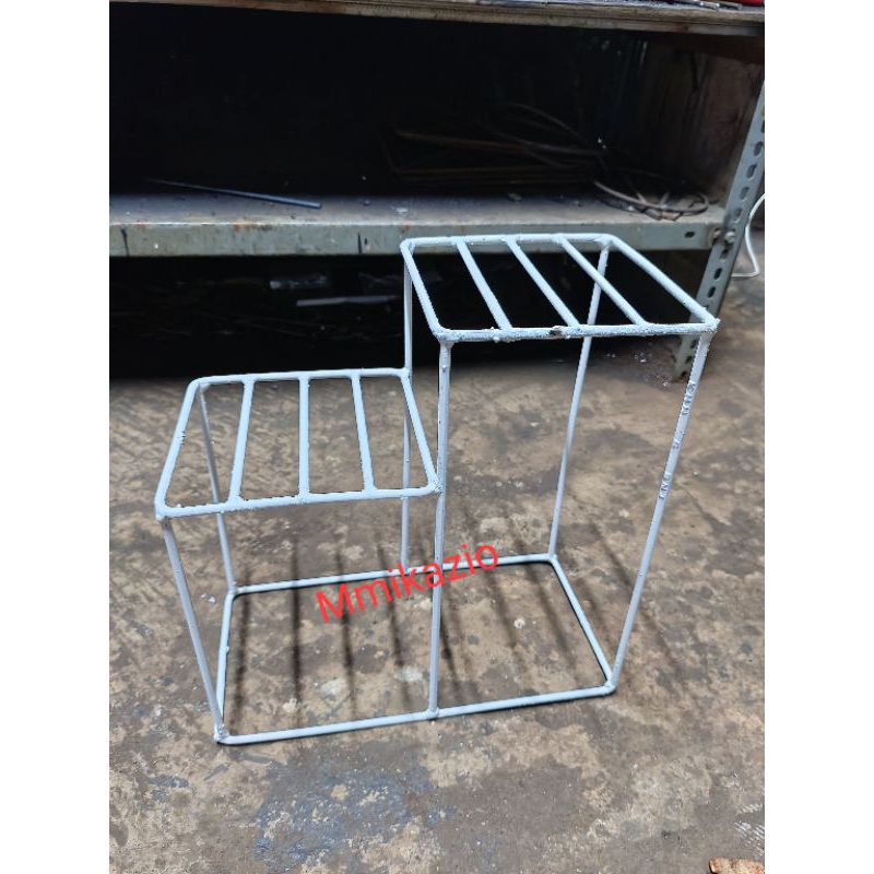 Rak Pot 2 Tingkat/Dudukan Rak Pot Bunga 2 Tingkat/Alas Rak Pot Bunga 2 Tingkat/Rak Tanaman 2 tingkat