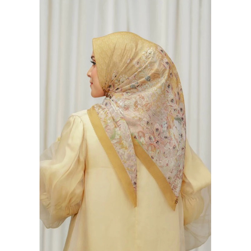 Buttonscarves “Ederra” 2.0 Curry New SOLD