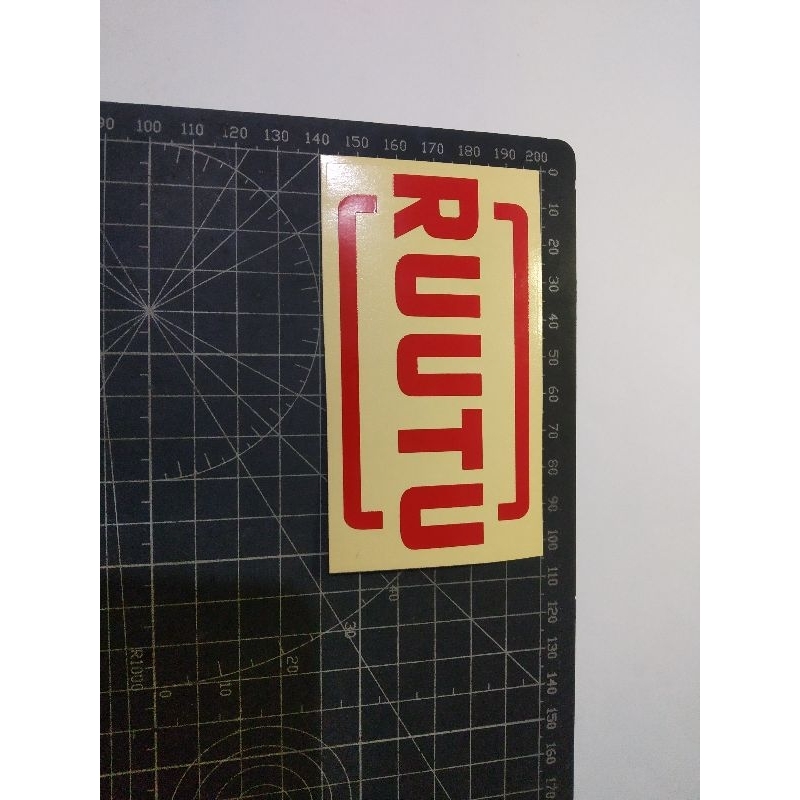 

cutting stiker ruutu