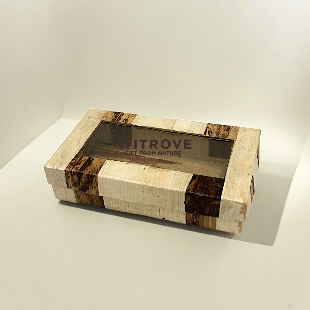 

BOX KAIN BATIK | PACKAGING KAIN BATIK PELEPAH PISANG ECO FRIENDLY