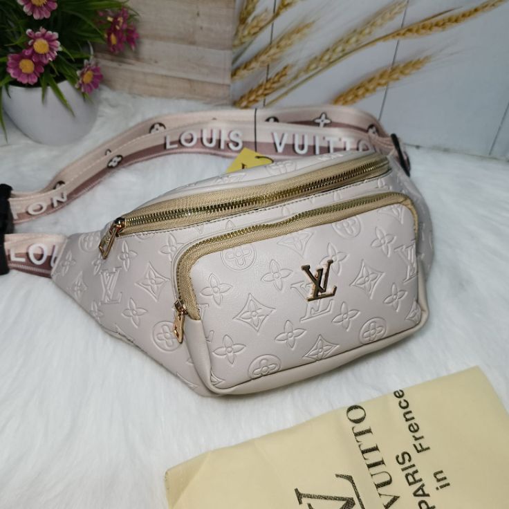 Model Baru Waist Bag Kantong Depan  Tas Pinggang Wanita  Tas pinggang Kantong DepanBanyak pilihan Va