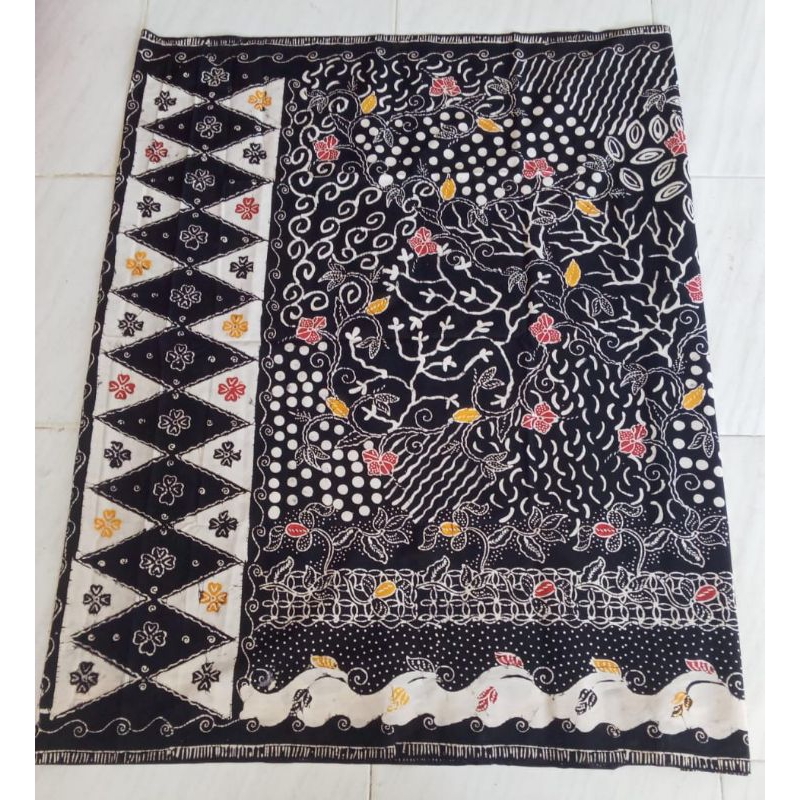 SARUNG BATIK MADURA HITAM PUTIH PRIA / WANITA