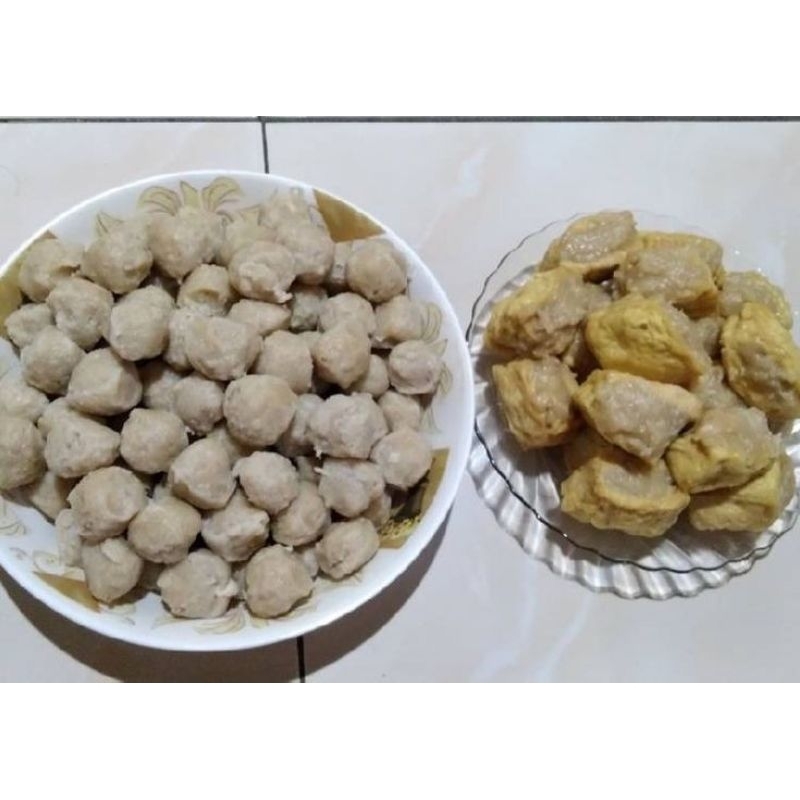 

bakso ayam frozen food free bumbu bakso isi 15pcs